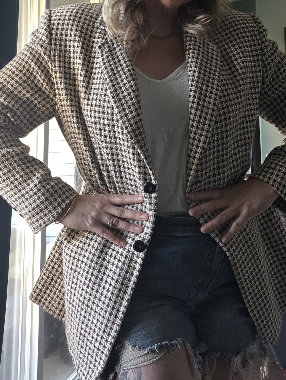 Tailored Houndstooth Blazer in Brown and Black